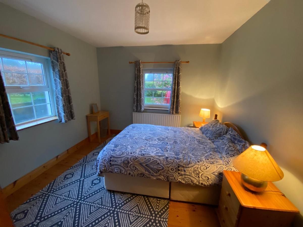 Dromkeal View Apartment コーク エクステリア 写真