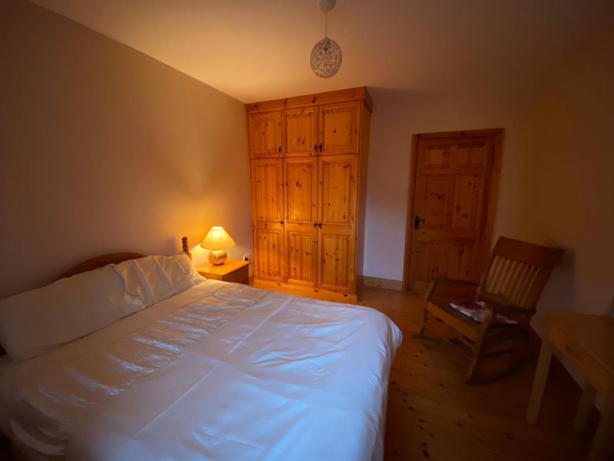 Dromkeal View Apartment コーク エクステリア 写真